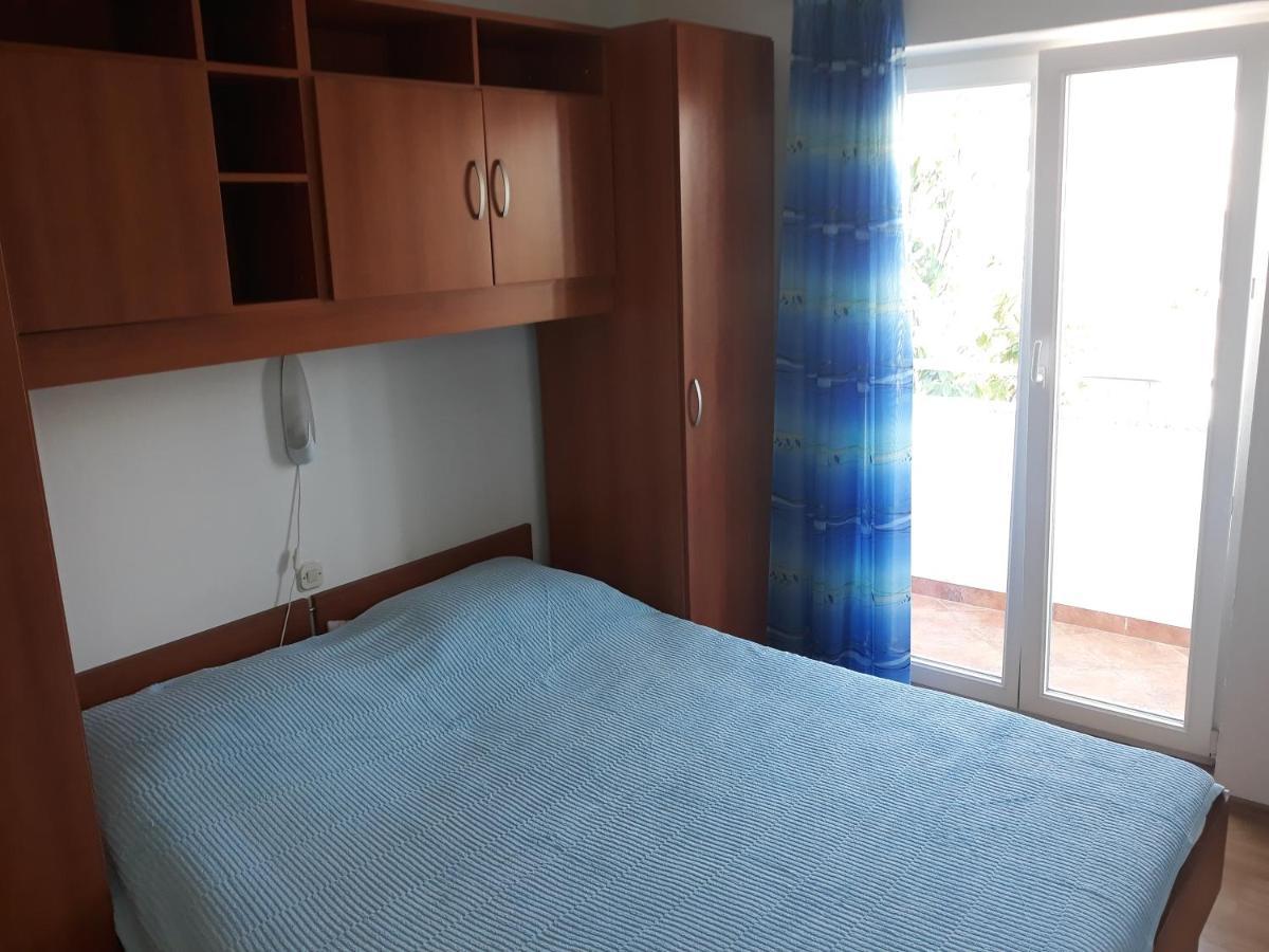 Apartments Denis Башка Экстерьер фото