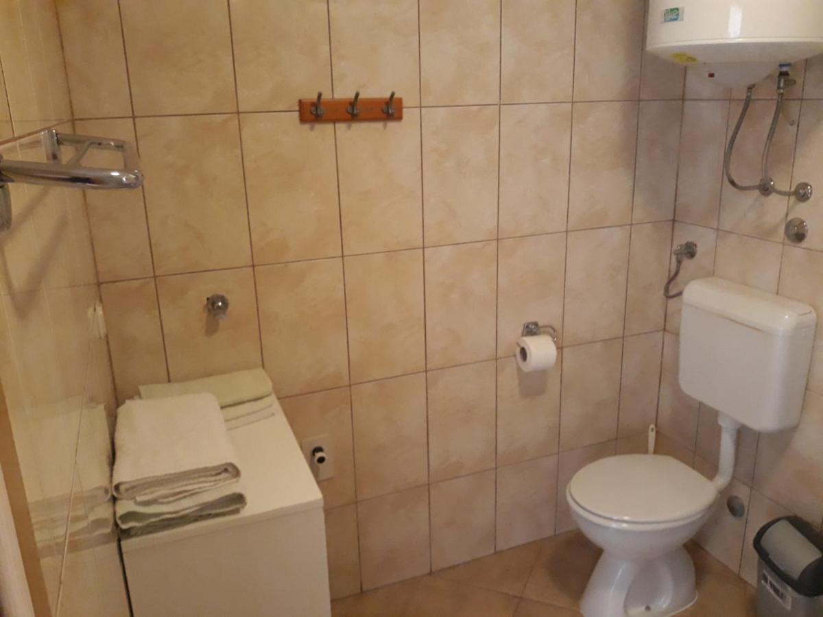 Apartments Denis Башка Экстерьер фото